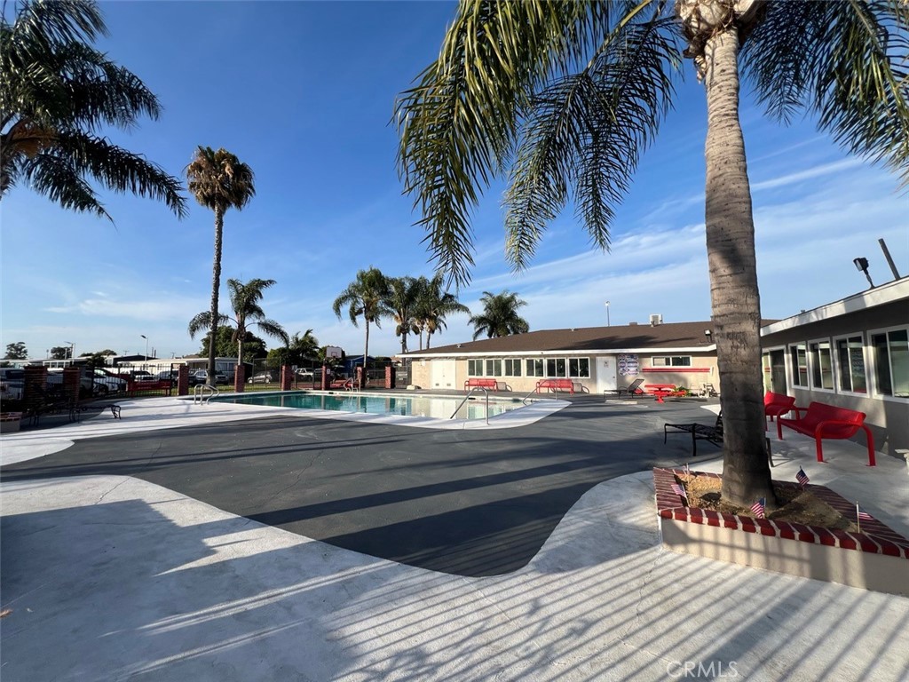 Manufactured In Park for sale at 303 Crown Lane 197, Santa Ana CA featuring 2 beds and 2 baths