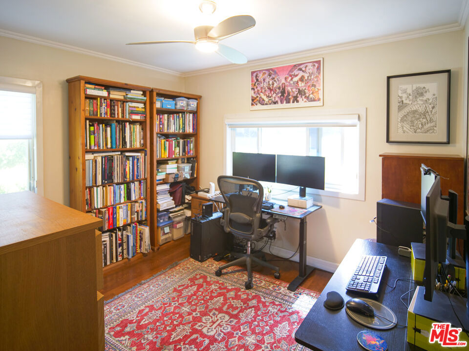 Residential Lease for rent at 11364 Malat Way, Culver City CA featuring 2 beds and 2 baths