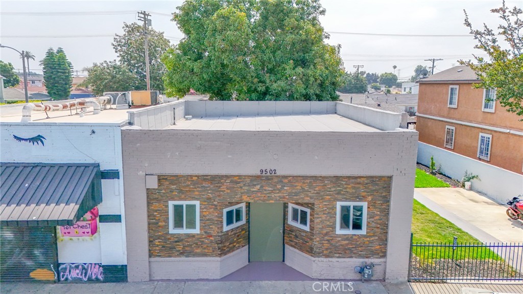 Residential for sale at 9502 S Main, Los Angeles CA and 2 baths