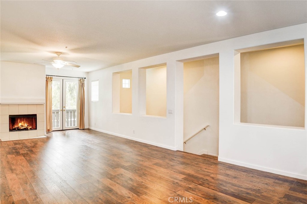 Residential Lease for rent at 45 Leucadia 75, Irvine CA featuring 2 beds and 2 baths