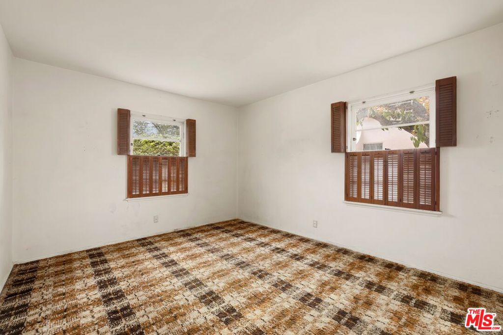 Active for sale at Santa Monica, CA, Santa Monica, CA CA and 2 baths