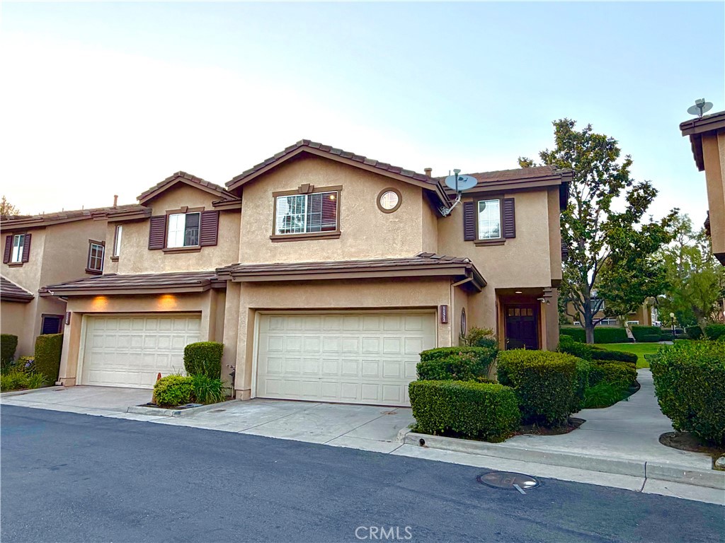 Residential Lease for rent at 11512 Stonecrest Drive, Rancho Cucamonga CA featuring 3 beds and 3 baths