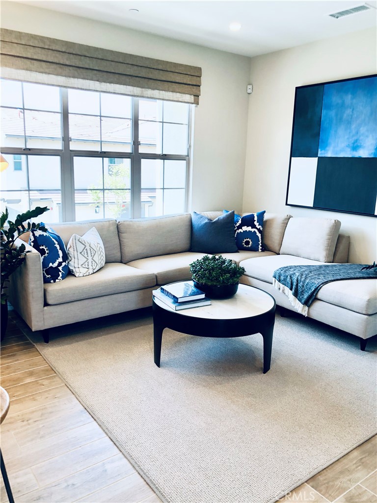 Residential Lease for rent at 114 Outwest, Irvine, Orange County CA featuring 3 beds and 4 baths