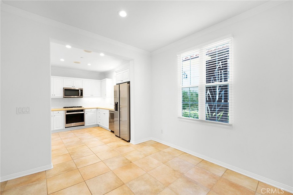 Residential Lease for rent at 58 Clouds View, Irvine CA featuring 3 beds and 3 baths