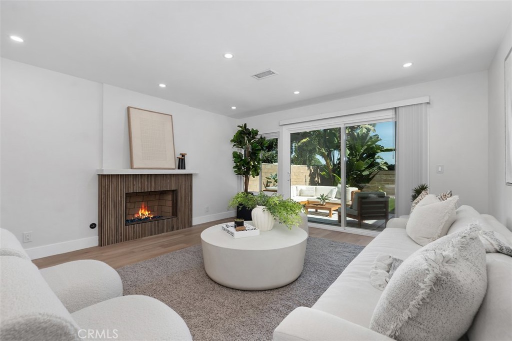 Residential Lease for rent at 3871 Hendrix Street, Irvine, Orange County CA featuring 9 beds and 11 baths