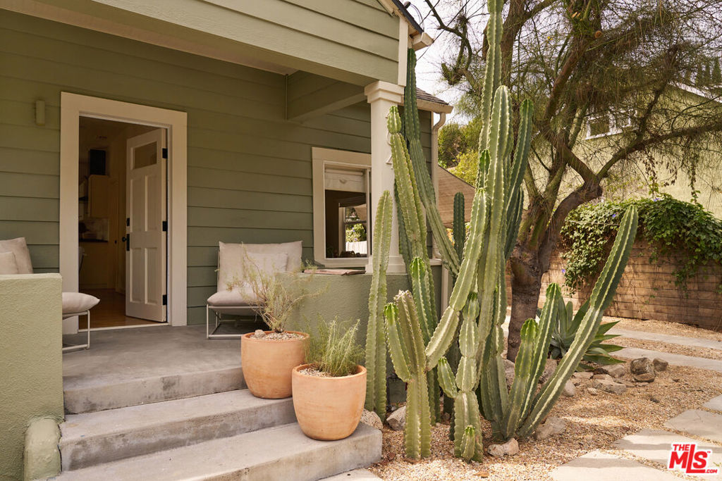 Residential for sale at 404 N Avenue 52, Los Angeles CA featuring 3 beds and 2 baths