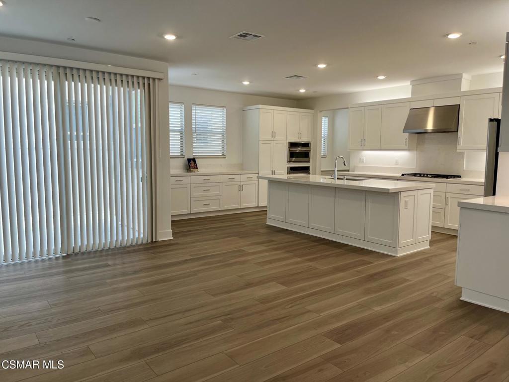 Residential Lease for rent at 740 Edward Scholle Drive, Camarillo CA featuring 4 beds and 4 baths