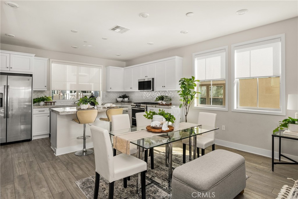 Residential Lease for rent at 4327 Blazing Star, Yorba Linda CA featuring 4 beds and 4 baths