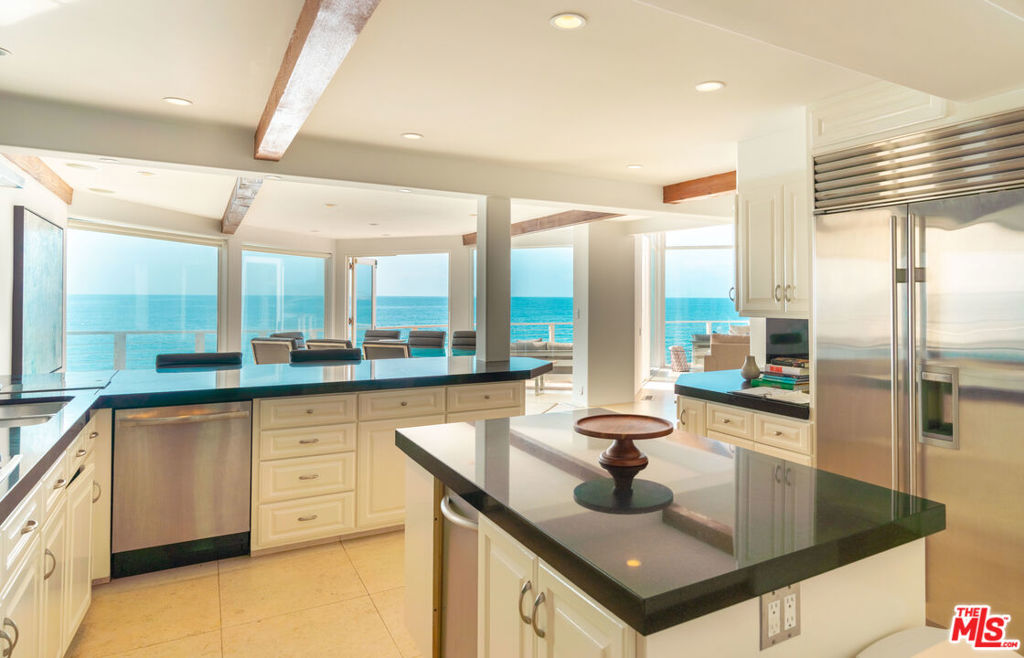 Residential Lease for rent at 27112 Malibu Cove Colony Drive, Malibu CA featuring 3 beds and 4 baths