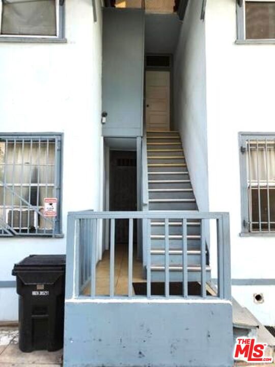 Residential Income for sale at 901 S Catalina Street, Los Angeles, CA featuring 20 beds and 8 baths