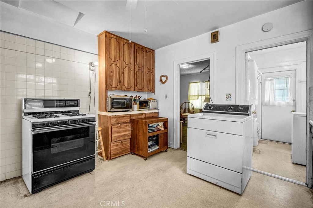 Residential for sale at 817 S Rowan Avenue, Los Angeles CA featuring 3 beds and 1 bath