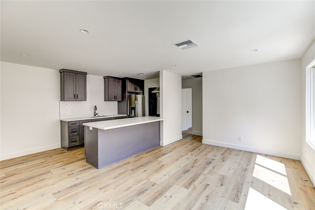 Residential Lease for rent at 459 N Olive Street, Orange CA featuring 1 bed and 1 bath