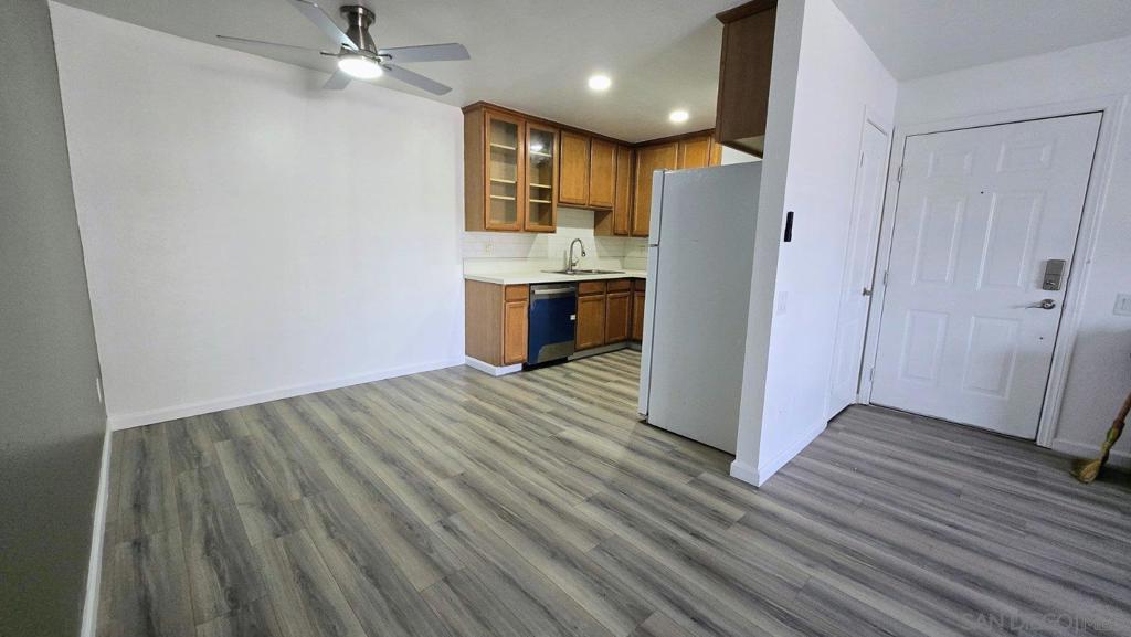 Residential Lease for rent at 6333 College Grove Way 11203, San Diego CA featuring 3 beds and 2 baths