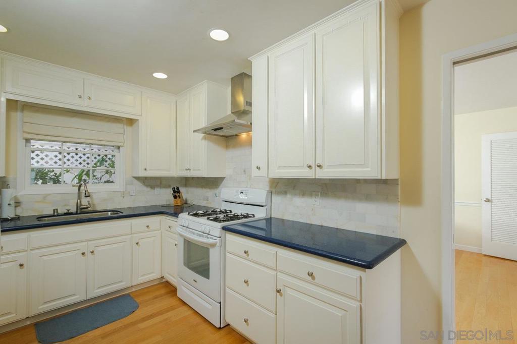 Residential Lease for rent at 1045 Adella, Coronado CA featuring 3 beds and 2 baths