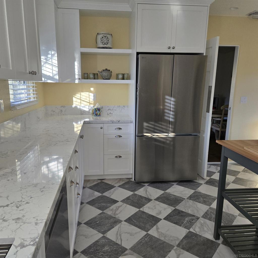 Residential Lease for rent at 901 A Ave, Coronado CA featuring 3 beds and 2 baths