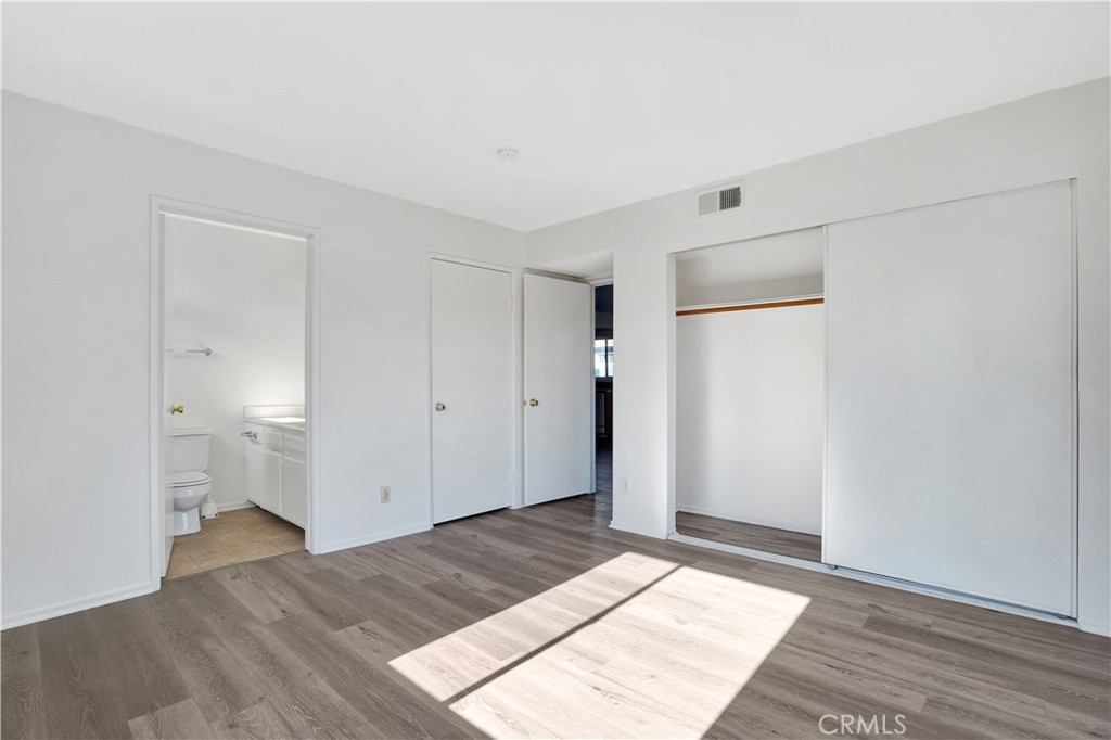 Residential Lease for rent at 3805 W Verudgo C, Burbank CA featuring 2 beds and 2 baths