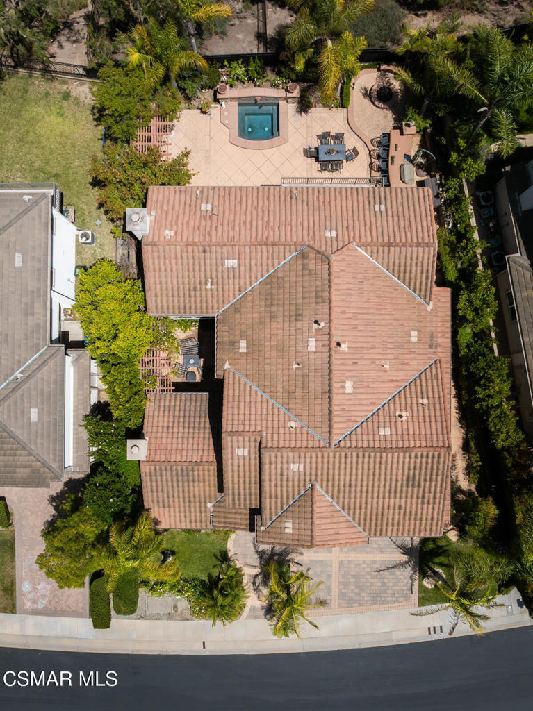 Residential Lease for rent at 1508 Warm Springs Avenue, Thousand Oaks CA featuring 5 beds and 6 baths