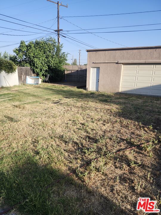 Residential Lease for rent at 25795 Walker Street, San Bernardino CA featuring 3 beds and 1 bath