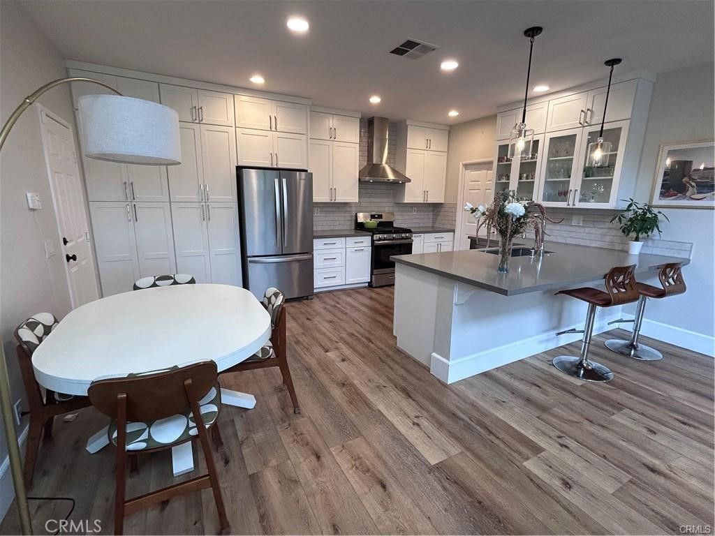 Residential Lease for rent at 22 Mineral King, Irvine, Orange County CA featuring 3 beds and 3 baths