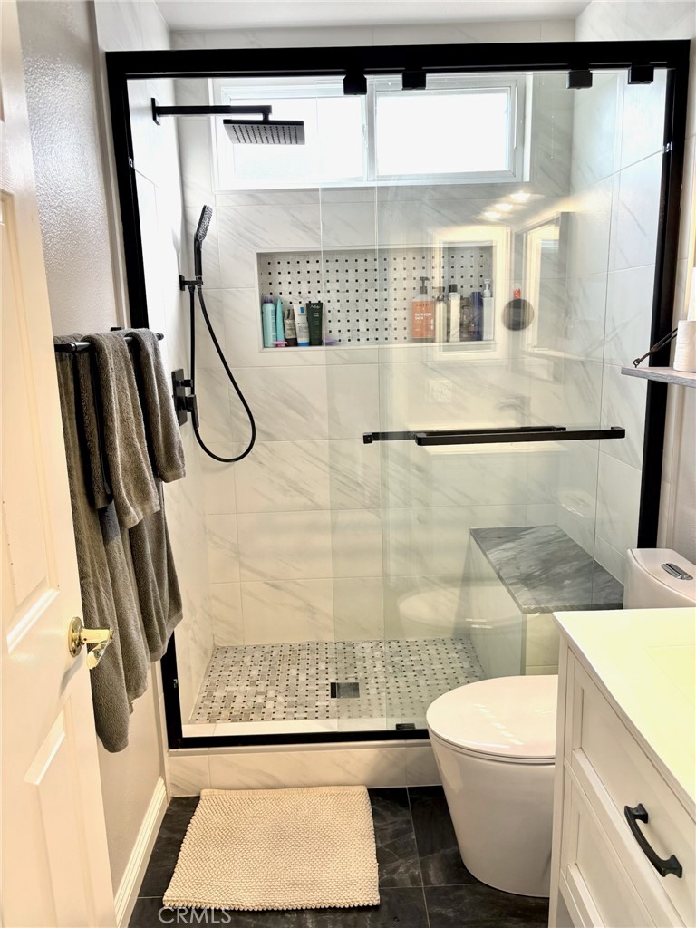 Residential Lease for rent at 27672 Nopales, Mission Viejo CA featuring 3 beds and 2 baths