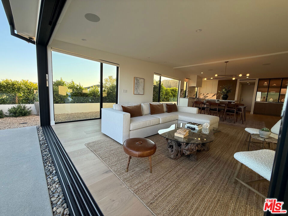 Residential Lease for rent at 3602 Shoreheights Drive, Malibu CA featuring 4 beds and 4 baths