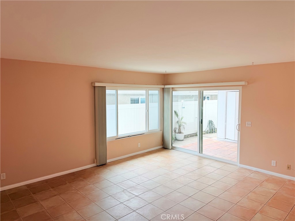 Residential Lease for rent at 111 Avenida Del Poniente, San Clemente CA featuring 3 beds and 2 baths