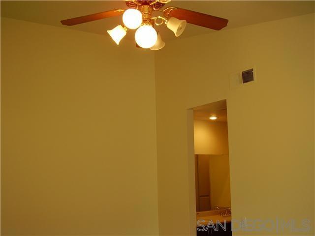 Residential Lease for rent at 9342 TwinTrails 201, San Diego CA featuring 3 beds and 2 baths