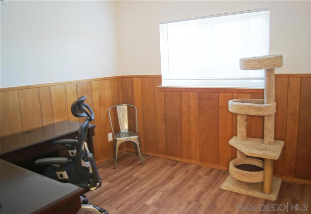 Residential Lease for rent at 4430 DONALD AVE, San Diego CA featuring 3 beds and 2 baths