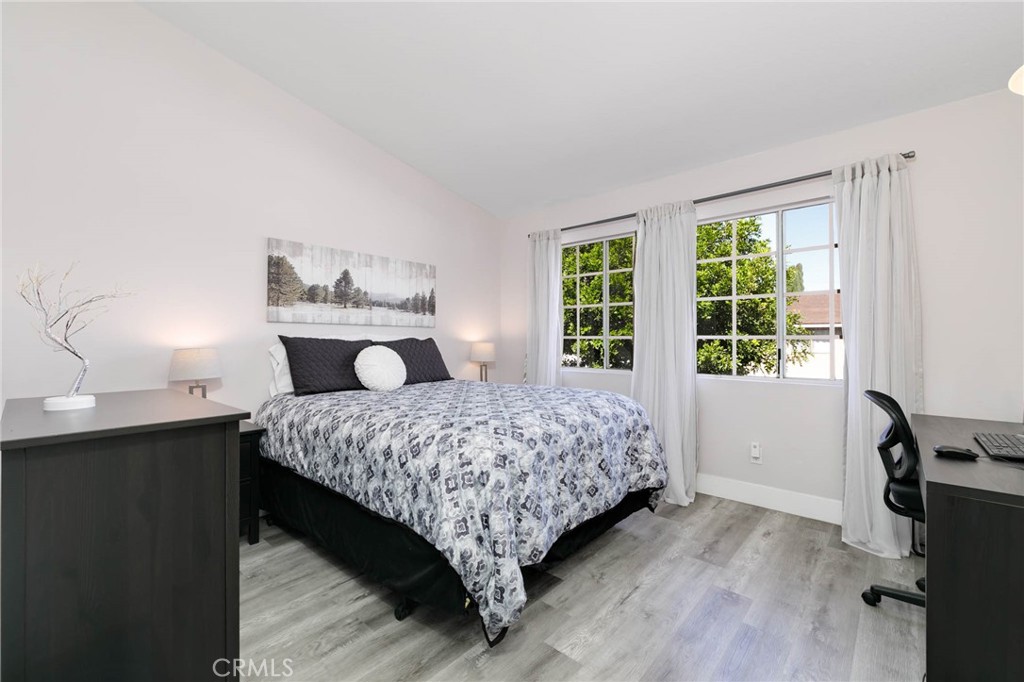 Residential Lease for rent at 3500 S Greenville B2, Santa Ana CA featuring 1 bed and 1 bath