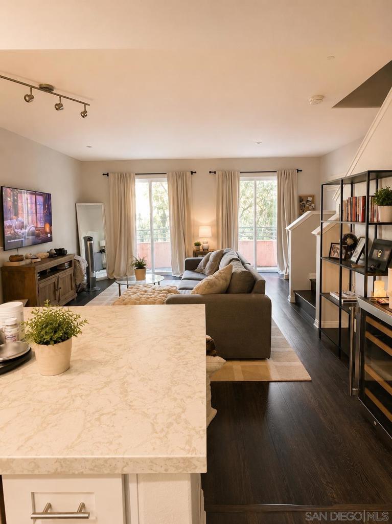 Residential Lease for rent at 1501 India St 304, San Diego CA featuring 2 beds and 3 baths