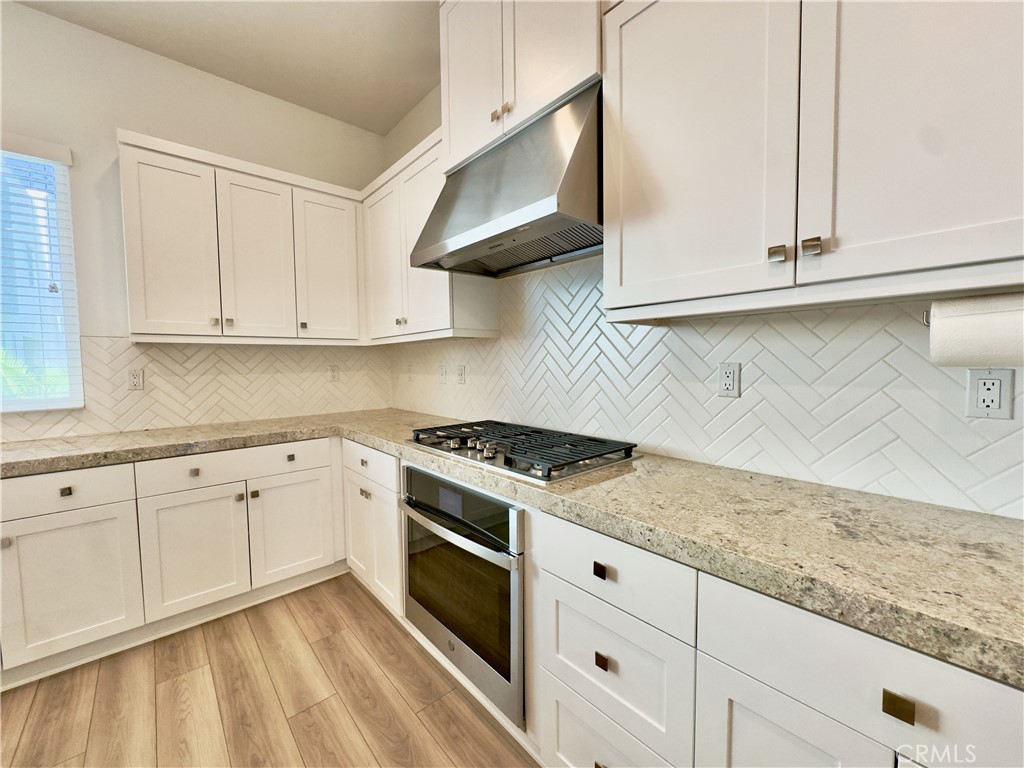 Residential Lease for rent at 1868 S Westside Drive 28, Anaheim CA featuring 4 beds and 4 baths