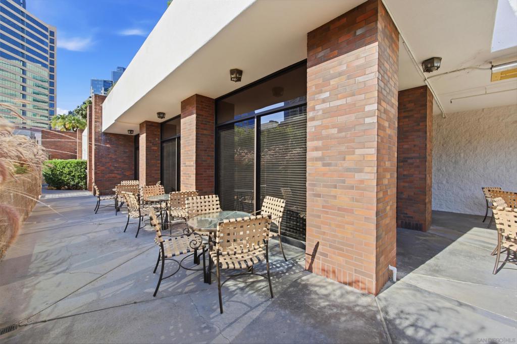 Residential Lease for rent at 850 State 414, San Diego CA featuring 2 beds and 2 baths