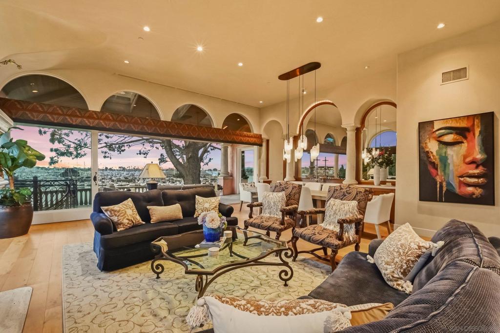 Residential Lease for rent at 741 Rosecrans St, San Diego CA featuring 4 beds and 4 baths