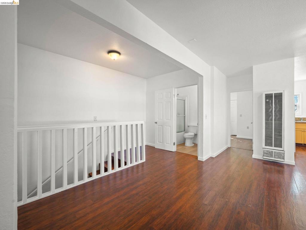 Residential Lease for rent at 400 Bissell, Richmond CA featuring 3 beds and 2 baths