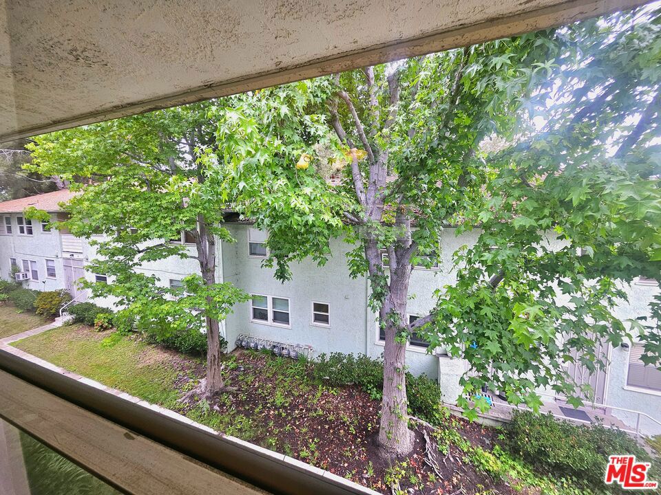 Residential for sale at 3622 Kalsman Drive 258 (aka 4, Los Angeles CA featuring 2 beds and 2 baths
