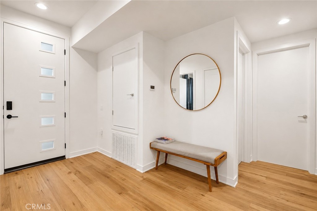 Residential for sale at 1025 White Knoll Drive, Los Angeles CA featuring 3 beds and 3 baths