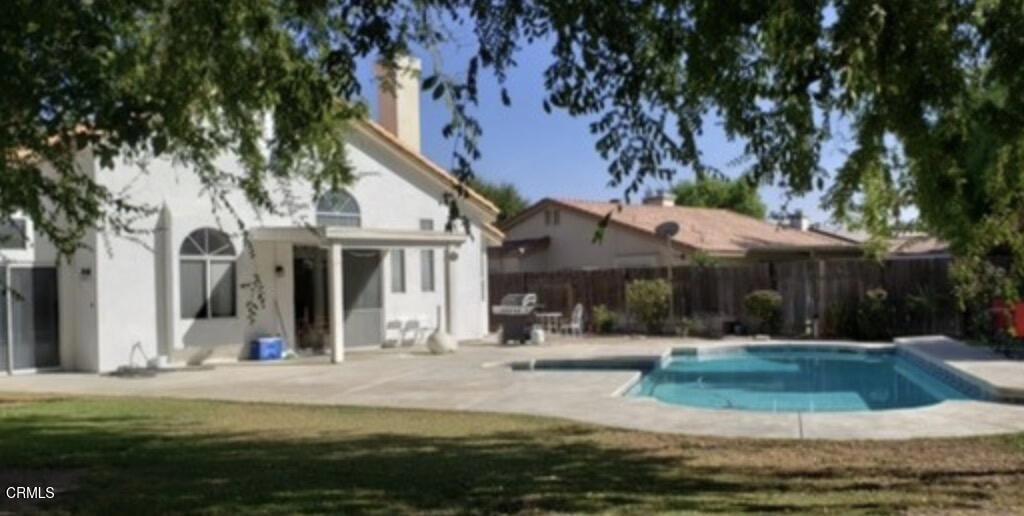 Residential for sale at 8501 Tamworth Street, Bakersfield CA featuring 3 beds and 2 baths