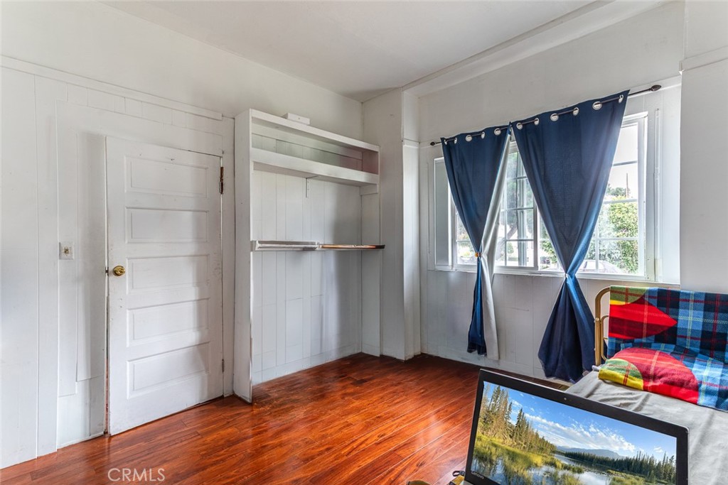 Triplex for sale at 1522 W 29th, Los Angeles, CA featuring 3 beds and 3 baths