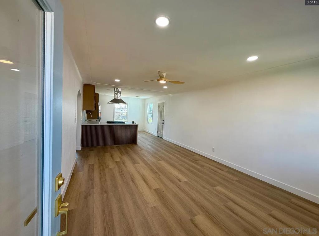 Residential Lease for rent at 4862 70Th, San Diego CA featuring 2 beds and 1 bath