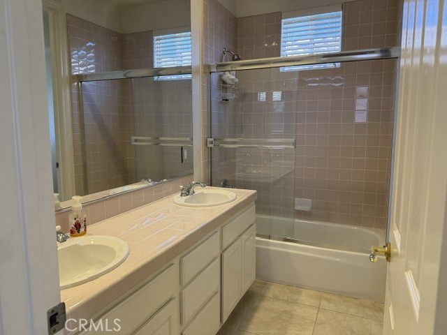 Residential Lease for rent at 3657 Calle Jazmin, Calabasas CA featuring 4 beds and 3 baths