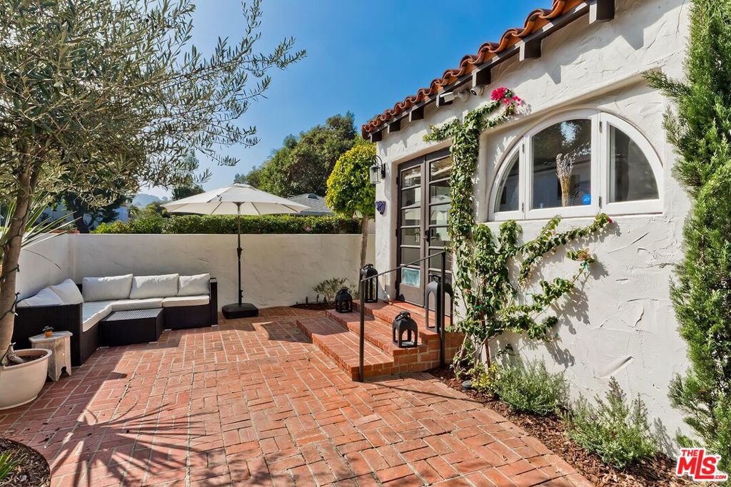 Residential for sale at 3447 Primera Avenue, Los Angeles CA featuring 4 beds and 3 baths