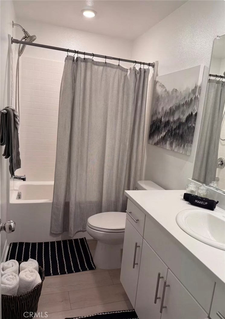 Residential Lease for rent at 7114 Olive Grove, Riverside CA featuring 3 beds and 3 baths
