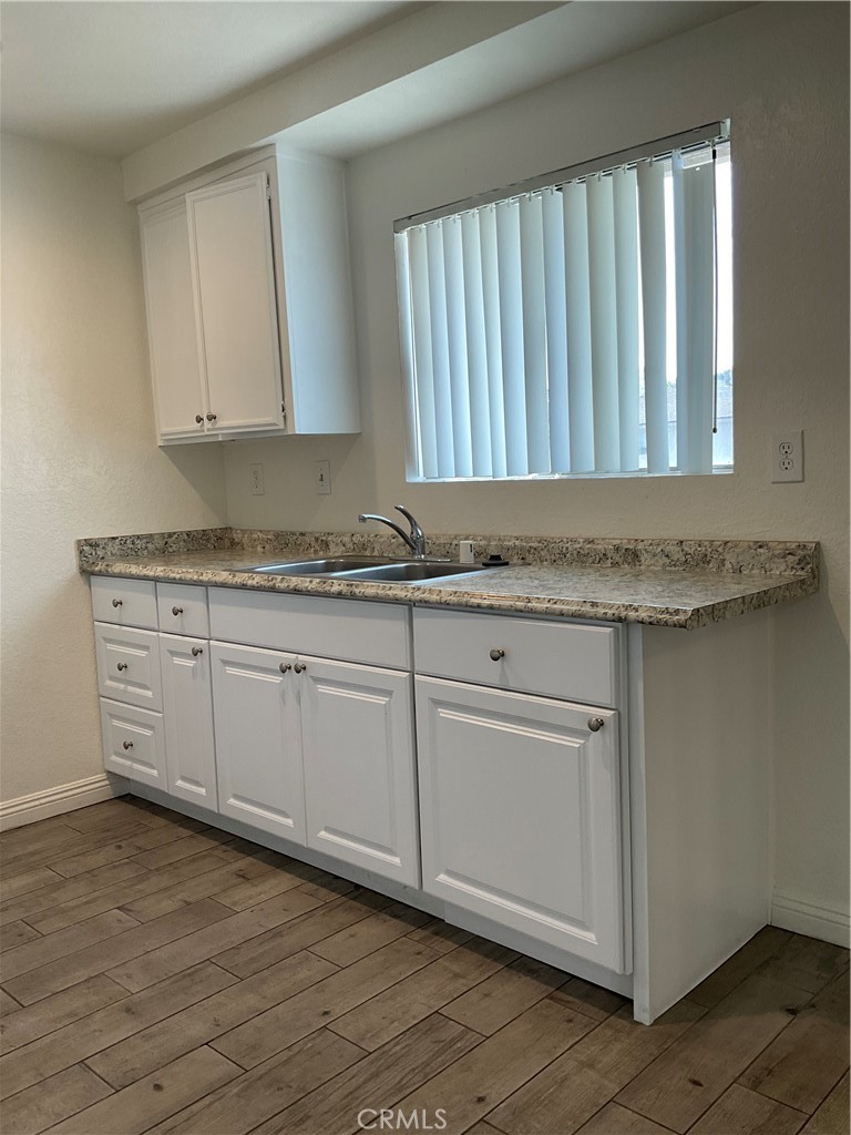 Residential Lease for rent at 7436 Carnelian, Rancho Cucamonga CA featuring 2 beds and 2 baths