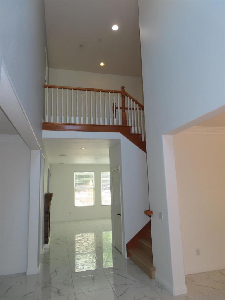 Residential Lease for rent at 16073 Falcon Crest Dr., San Diego CA featuring 5 beds and 5 baths