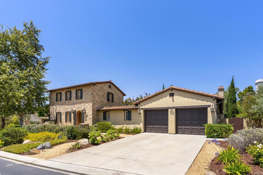 Active for sale at San Diego, CA, San Diego, CA CA and 6 baths