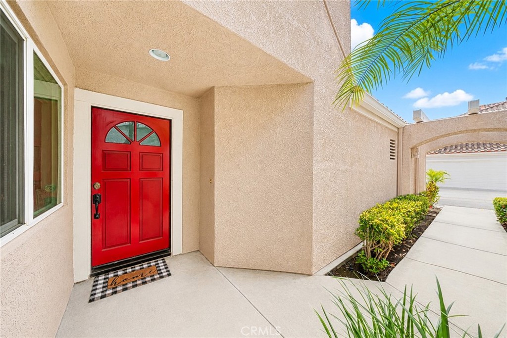 Residential for sale at 23205 Via Milano, Laguna Niguel CA featuring 2 beds and 3 baths