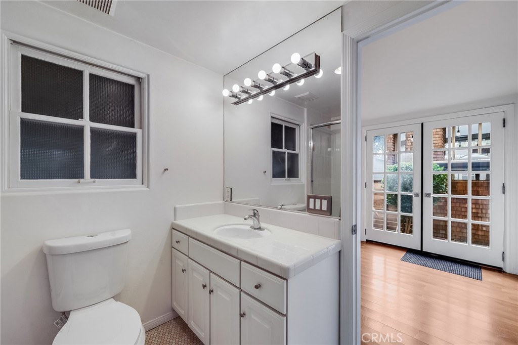 Residential Lease for rent at 1641 Catalina, Laguna Beach CA featuring 2 beds and 1 bath