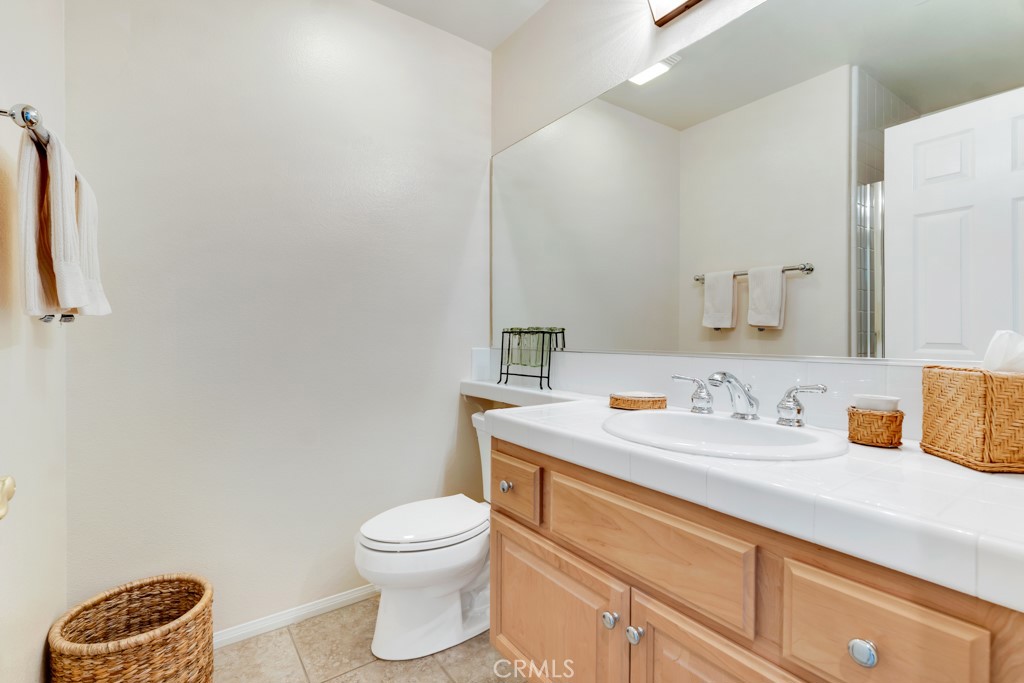 Active for sale at Thousand Oaks, CA, Thousand Oaks, CA CA and 3 baths