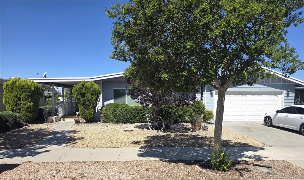 Manufactured In Park for sale at 1239 Brentwood 200, Hemet CA featuring 2 beds and 2 baths