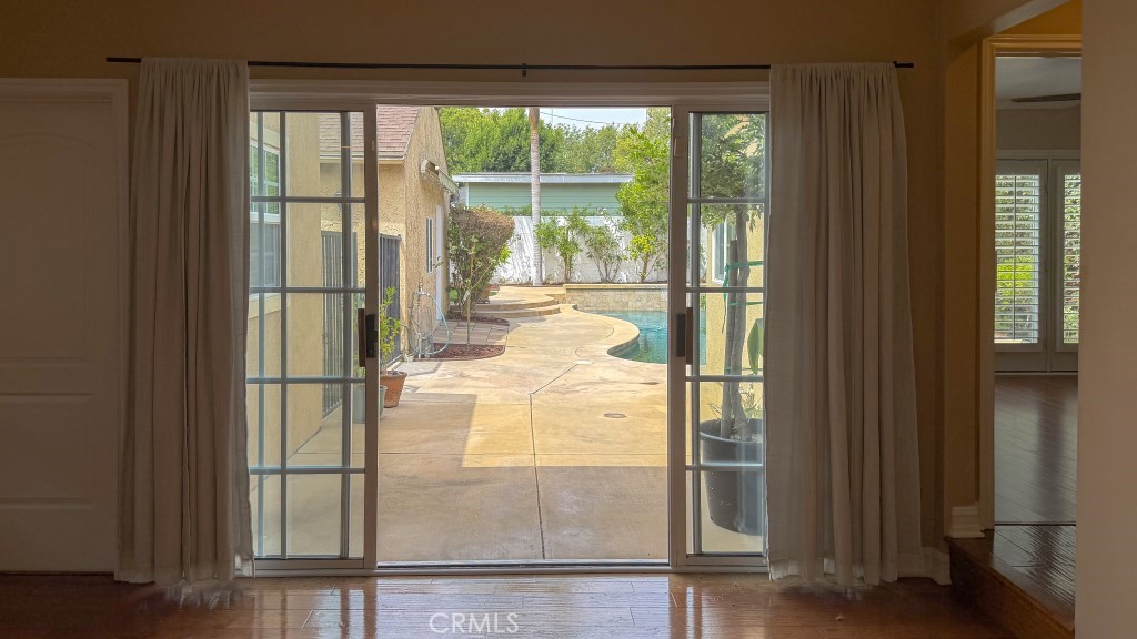 Active for sale at Burbank, CA, Burbank, CA CA and 2 baths